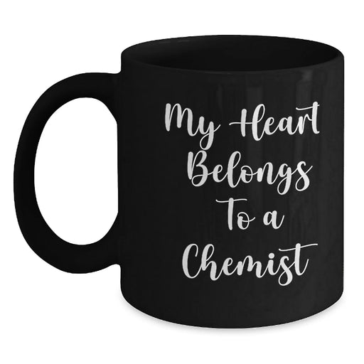 Funny Chemist Gifts from Friends, Christmas Unique Mugs for Men, Black Coffee Mug with 'My Heart Belongs To A Chemist' Quote, Ideal Gift for Chemist Lovers, Chemist - Main