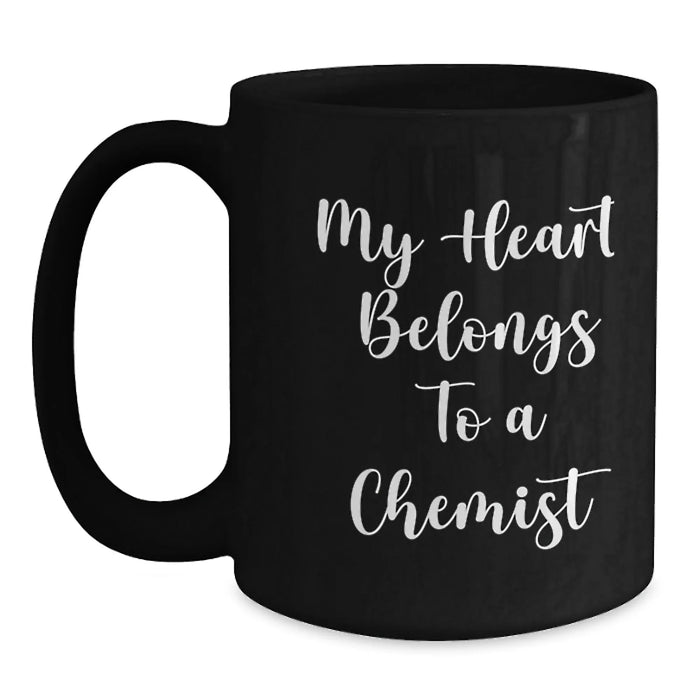 Funny Chemist Gifts from Friends, Christmas Unique Mugs for Men, Black Coffee Mug with 'My Heart Belongs To A Chemist' Quote, Ideal Gift for Chemist Lovers, Chemist - Main