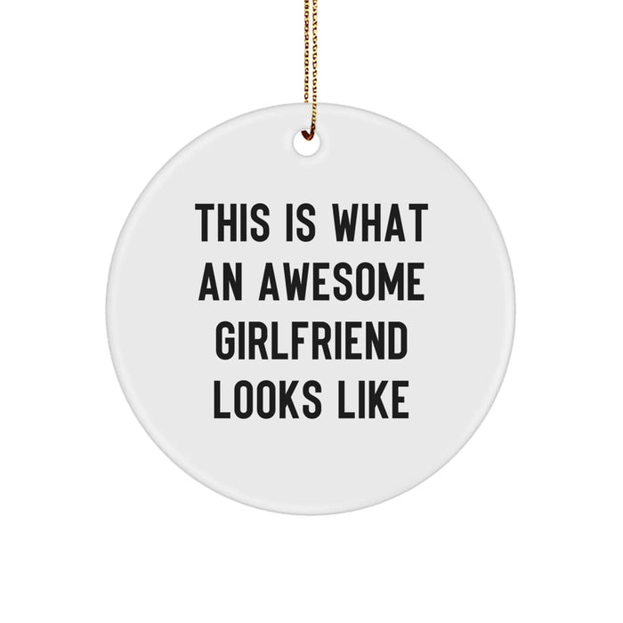 Funny Sweetheart Gifts from Men, White Circle Ornament This 'Is What An Awesome Sweetheart Looks Like' Christmas Unique Gifts - Image 1