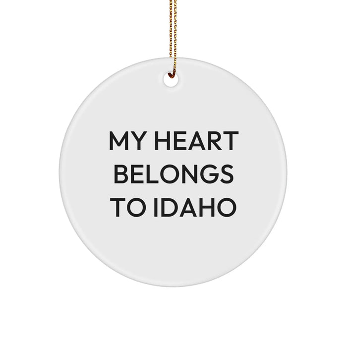 Funny Idaho Gifts - My Heart Belongs To Idaho Circle Ornament, Unique Christmas Unique Gifts from Friends, Family for Idaho Lovers - Image 1