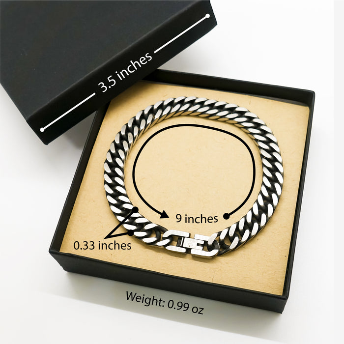 Writer Gifts. Unique Mother Day Gift. A Respected Writer and a Proud Mother . Cuban Link Chain Bracelet for Writer Friends, Boss, Coworker